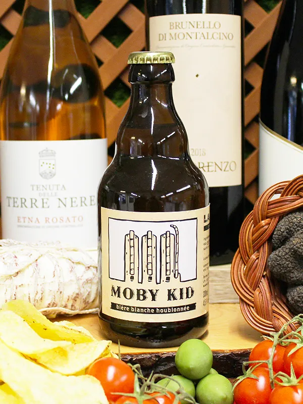 Bouteille de bière blanche Moby Kid de la Brasserie de la Pièce